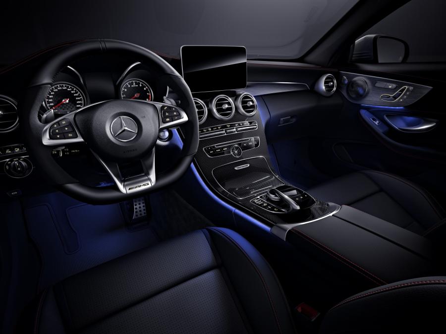 Интерьер Mercedes-AMG C43 4Matic Coupe Night Edition 2017 года  (фото 1 из 4)